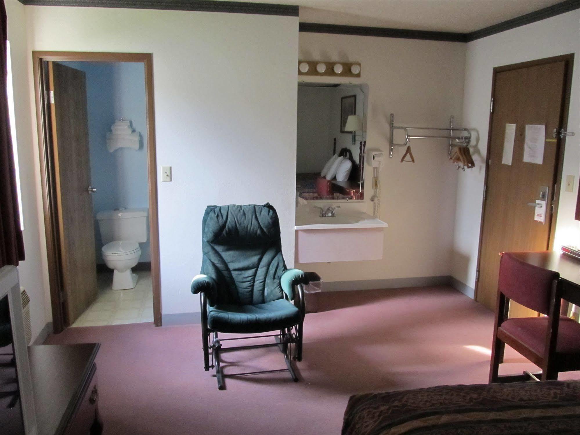 Sunset Inn And Suites Seward Buitenkant foto